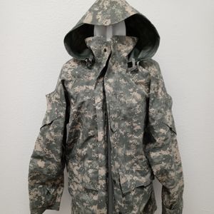 GORE-TEX Waterproof Parka Shell (Men's); Medium-Regular length